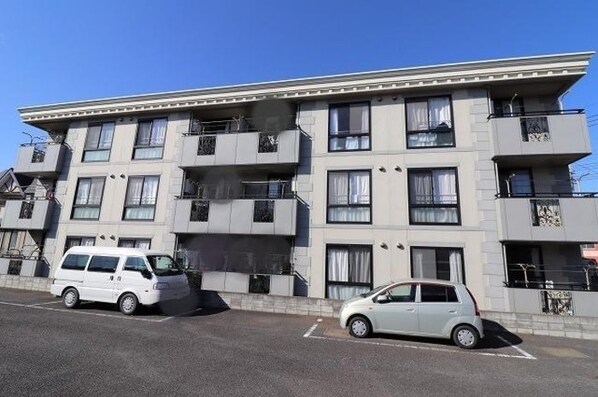 ボナールの物件外観写真